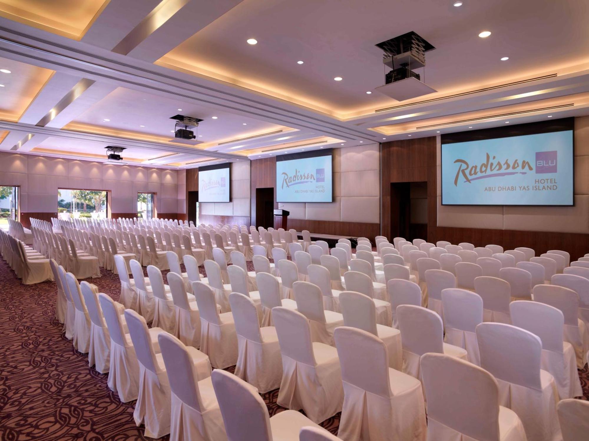 Radisson Blu Hotel, Abu Dhabi Yas Island Negocio foto